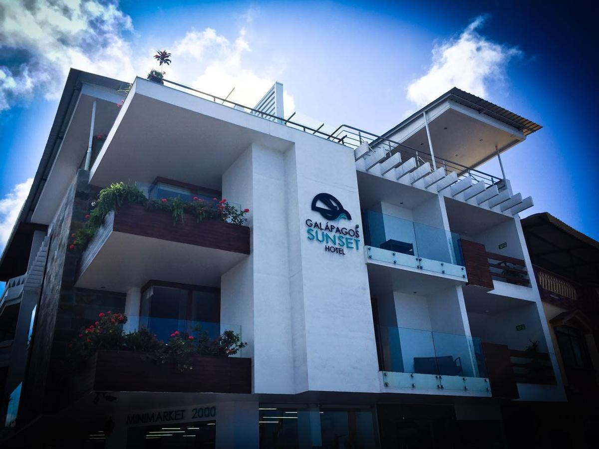 Galapagos Sunset Hotel Puerto Baquerizo Moreno Exterior photo
