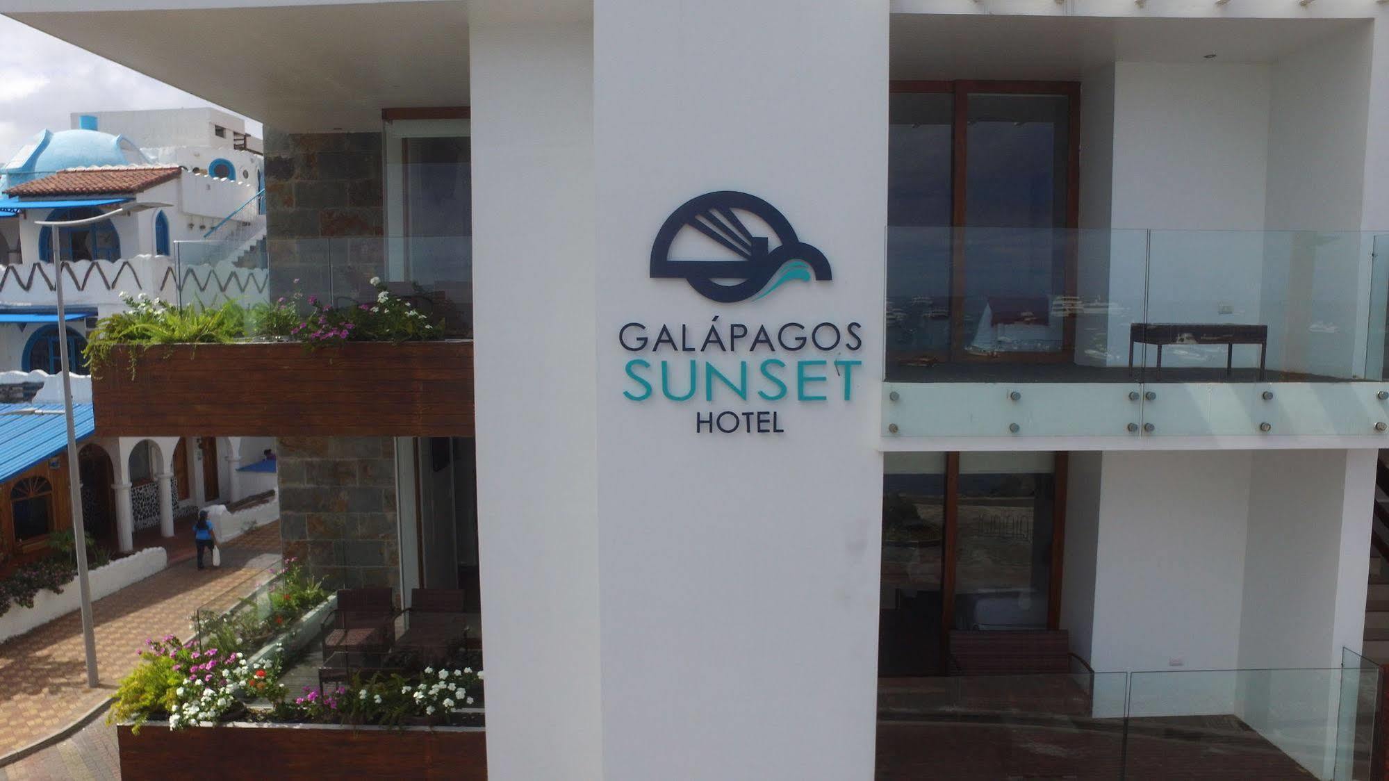 Galapagos Sunset Hotel Puerto Baquerizo Moreno Exterior photo